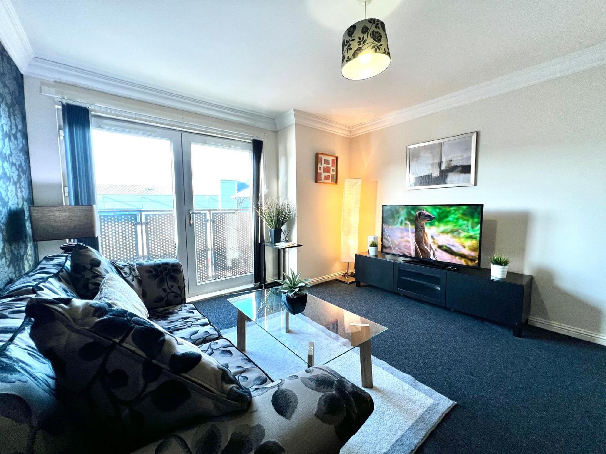 Ferienwohnung Stylish Modern Flat With Juliet Balcony & Parking Glasgow Exterior foto